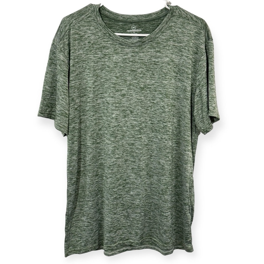 Realessentials Men’s Climate Cool Performance Shirt‎ Size XL